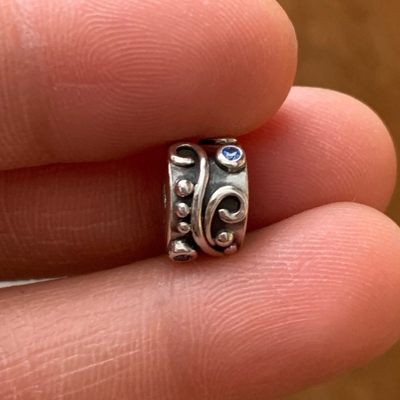 Retired HTF Pandora Blue Tendril Safety Clip Stopper w/ Blue CZ Charm Bead 925 - Picture 4 of 11
